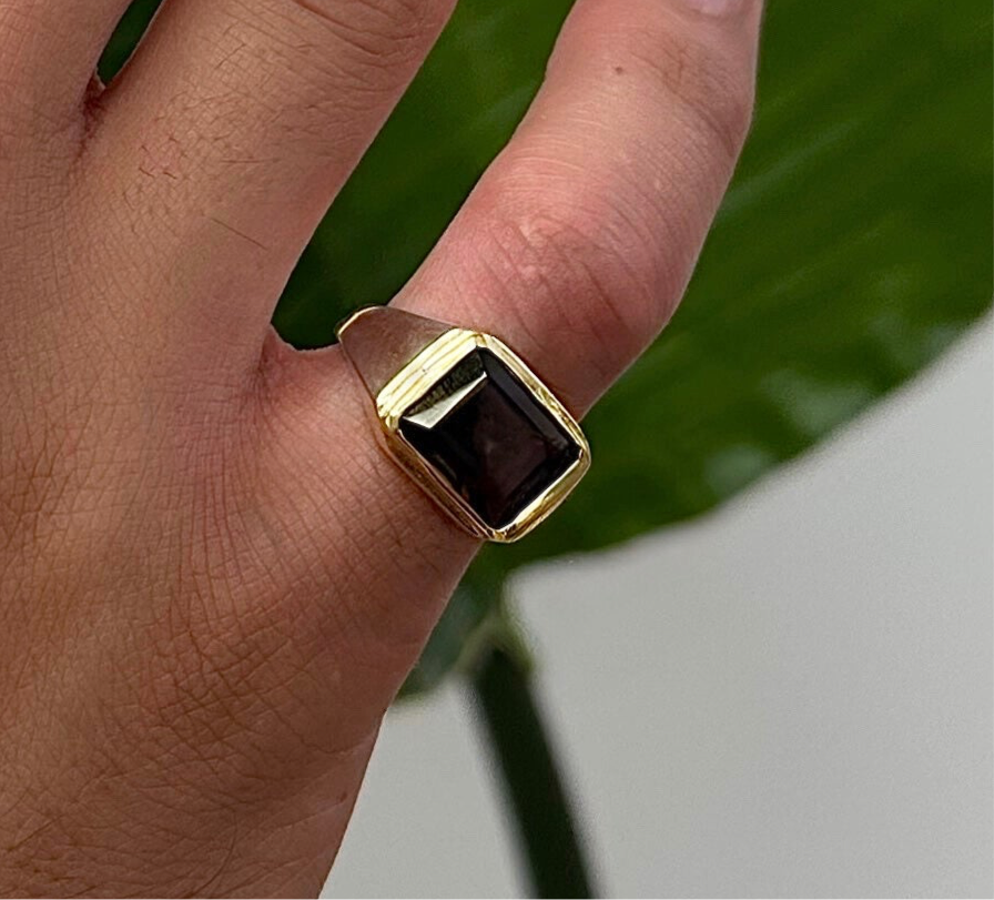 Solid 9K Gold Osiris Ring